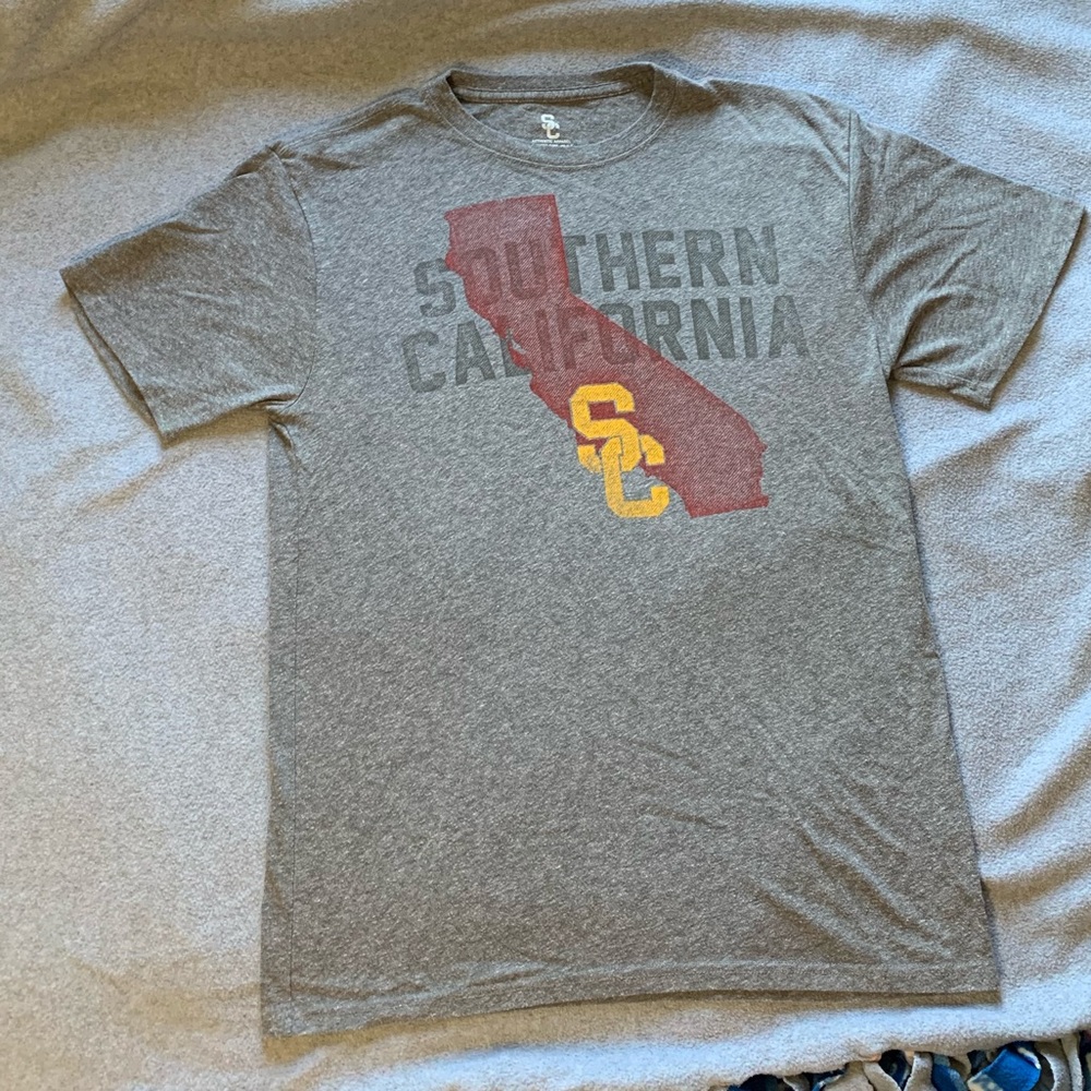 USC grey shirt L